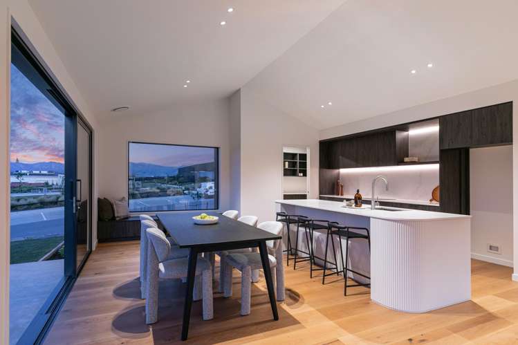 74 Avalon Station Drive_2
