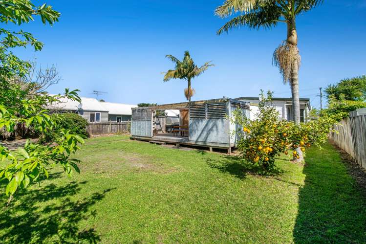 17 Parakai Avenue Helensville_21