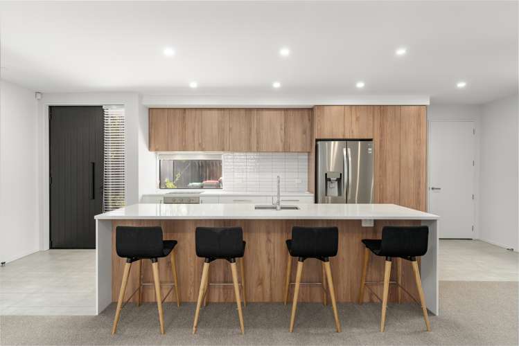 39 Champion Street Edgeware_3