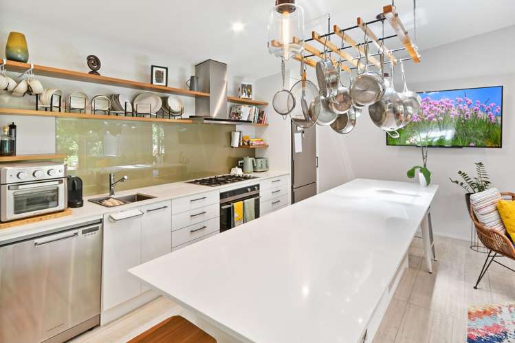 1551 Great South Road Ramarama_13