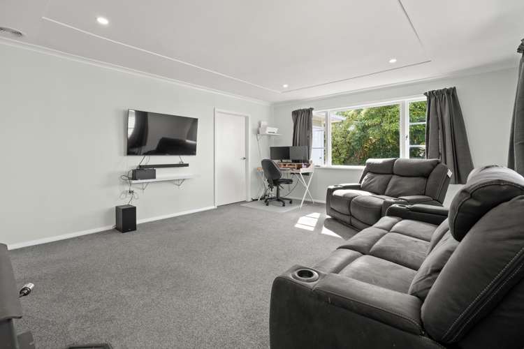 111 South Road Solway_8