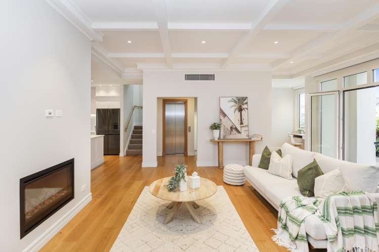 2 Ayr Street Riccarton_11