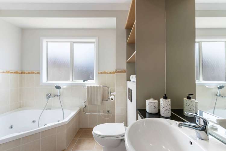 30 Erne Crescent East Tamaki_20