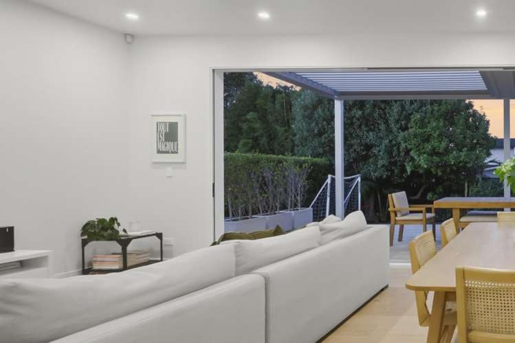 49 Huia Road Point Chevalier_5