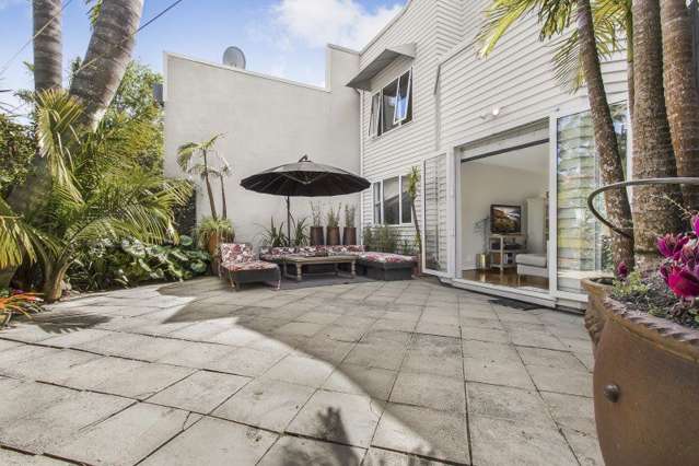 2/70a Sackville Street Grey Lynn_1