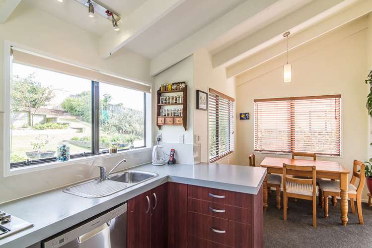 85 Queens Road Waikanae Beach_9