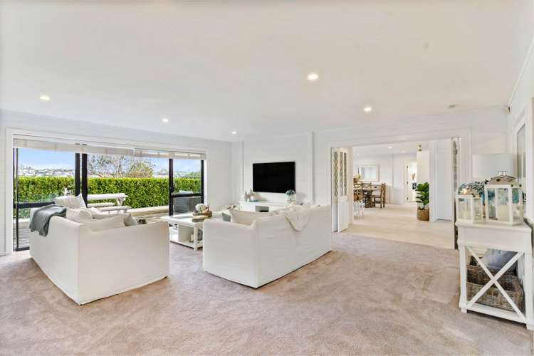 174 Lakeside Drive Orewa_10