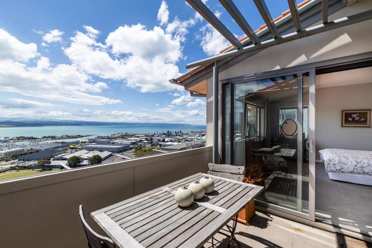 12/24 Hospital Terrace Hospital Hill_15