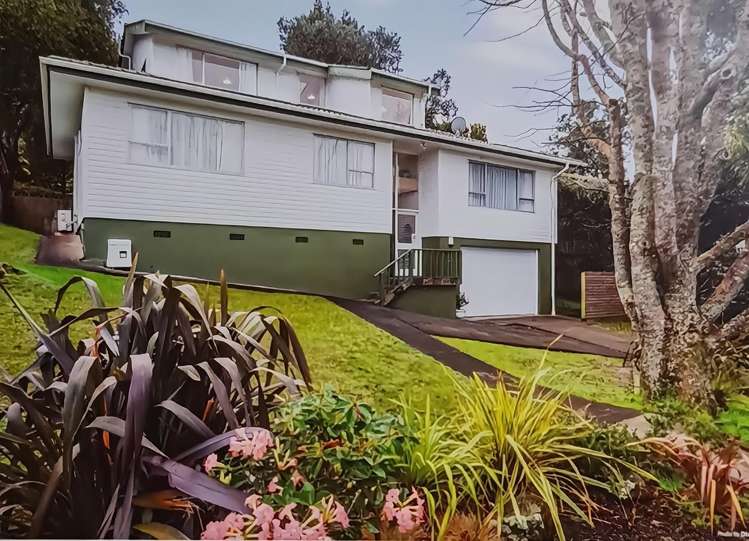 15 Easton Park Parade Glenfield_1