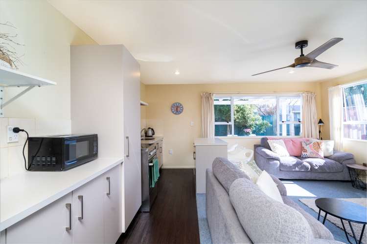 8 Pohutukawa Avenue Kaiaua_6