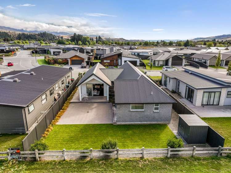 9 Smitham Drive Cromwell_21