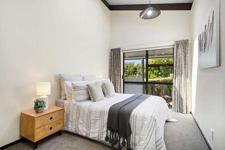 19 Carluke Street Paparangi_10