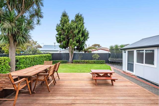 11 Thornycroft Avenue Epuni_4