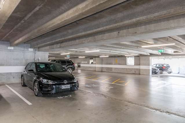 10J/23 Emily Place City Centre_3