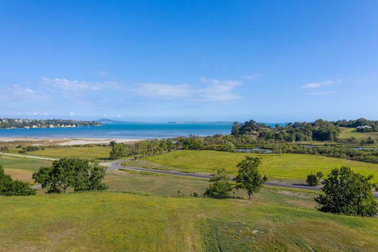 200 Potts Road Whitford_38