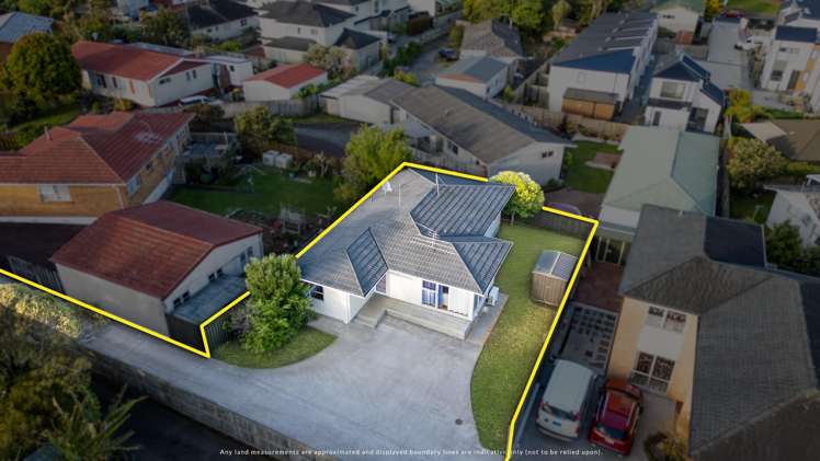 16 Cheam Place Pakuranga Heights_23