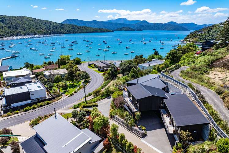 324A Waikawa Road Waikawa_40