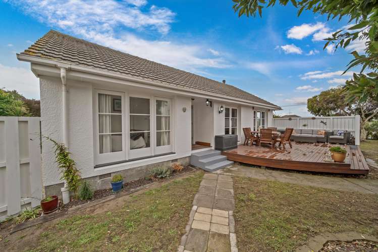 17 Sturdee Street South New Brighton_16