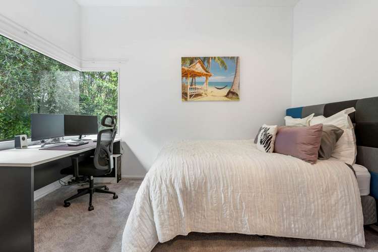 46 Penguin Drive Murrays Bay_16