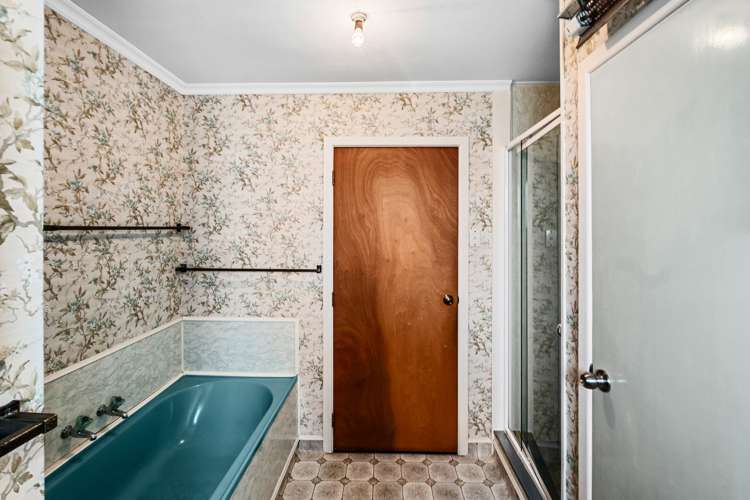 18 Leon Place Waitara_11