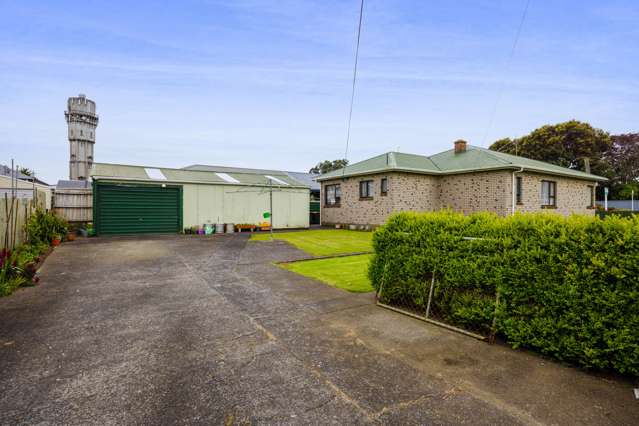 35 High Street Hawera_3