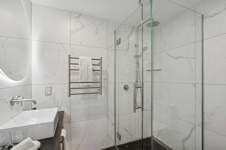 102/327 Frankton Road Town Centre_23