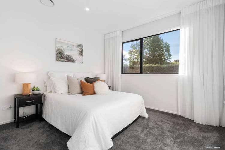 1/205f Ingram Road Bombay_15