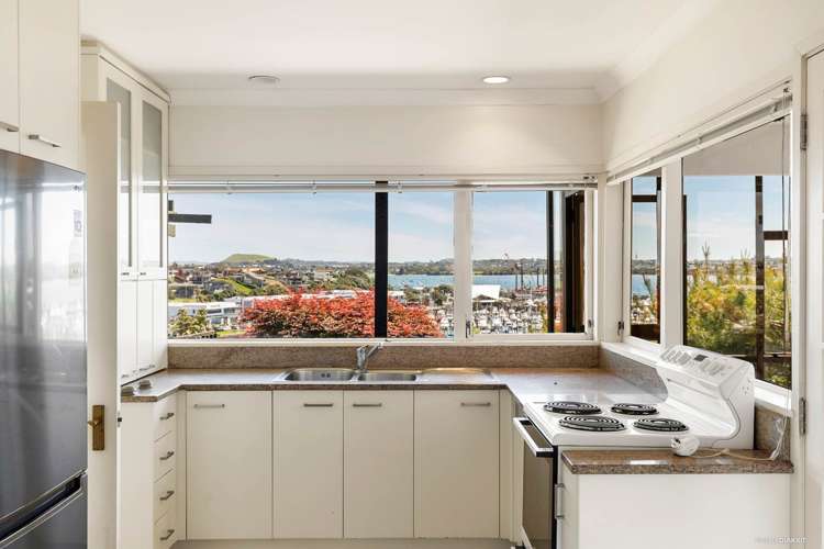 79 Takutai Avenue Half Moon Bay_8