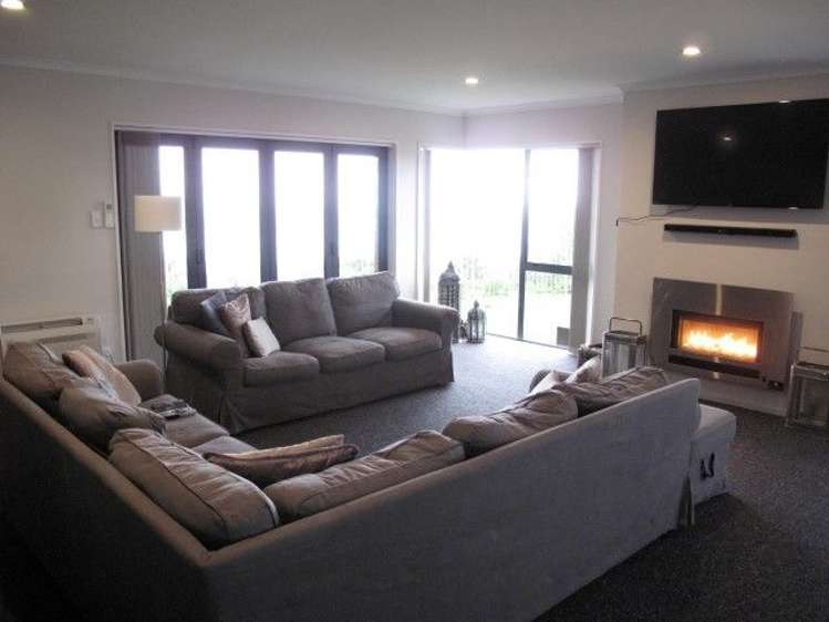 33 Arnott Heights Greymouth_10