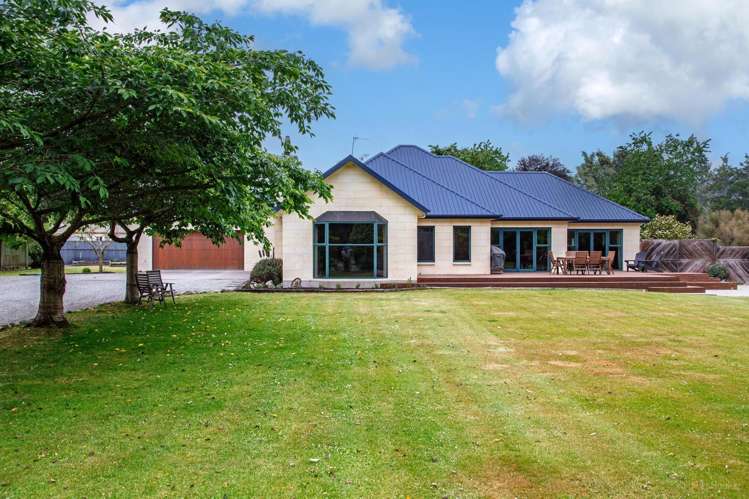 75 Main North Road Geraldine_23