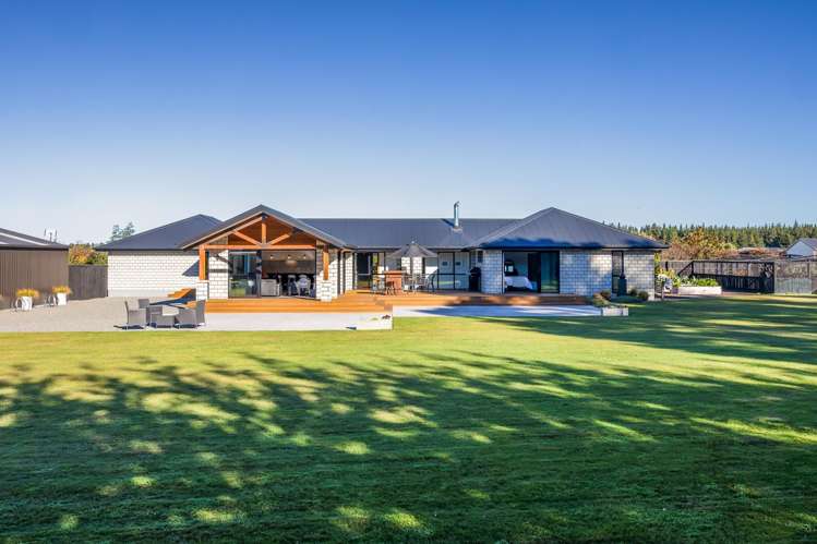 29 Braeburn Crescent Swannanoa_1