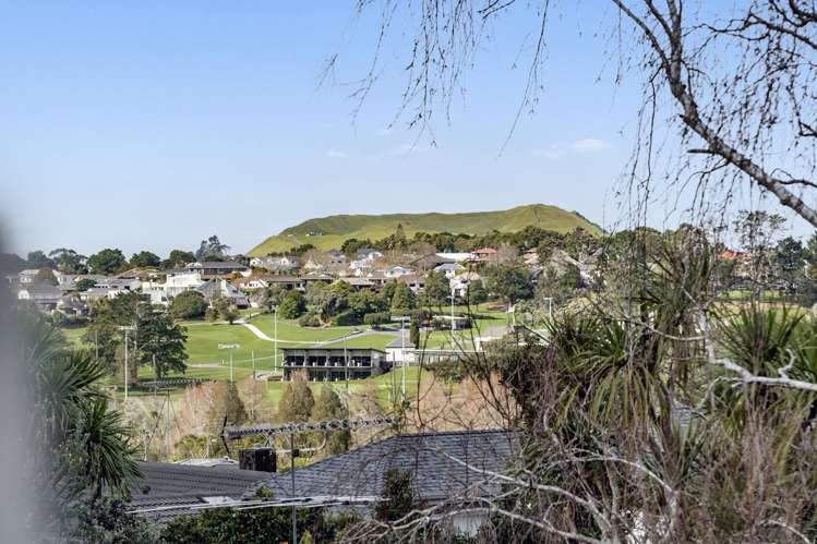 8 Loch Street Remuera_22