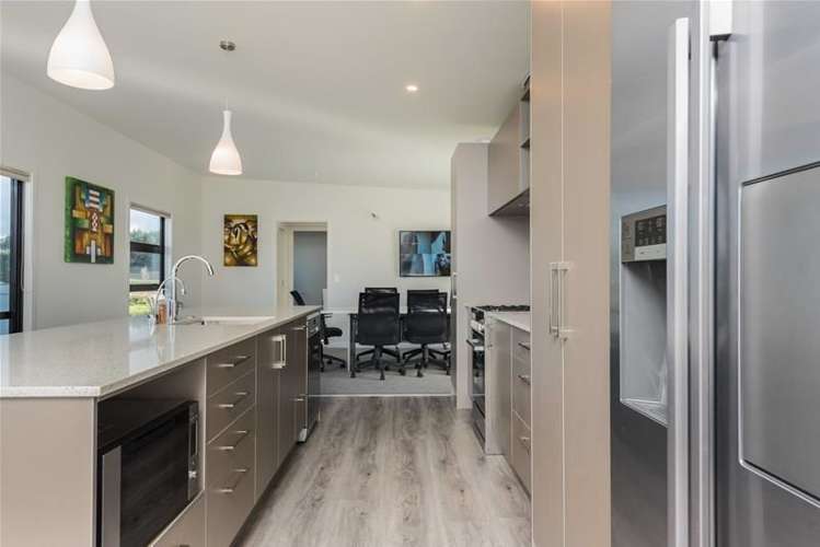 16 Rire Hau Lane Pyes Pa_12