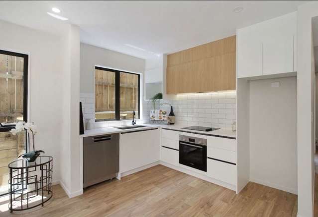 313B Bucklands Beach Road Bucklands Beach_1