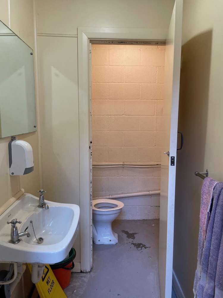 13 Kaikorai Valley Road Kaikorai Valley_8