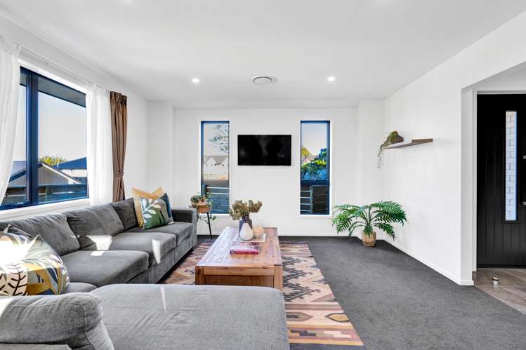 17 Atutahi Street Hurdon_13