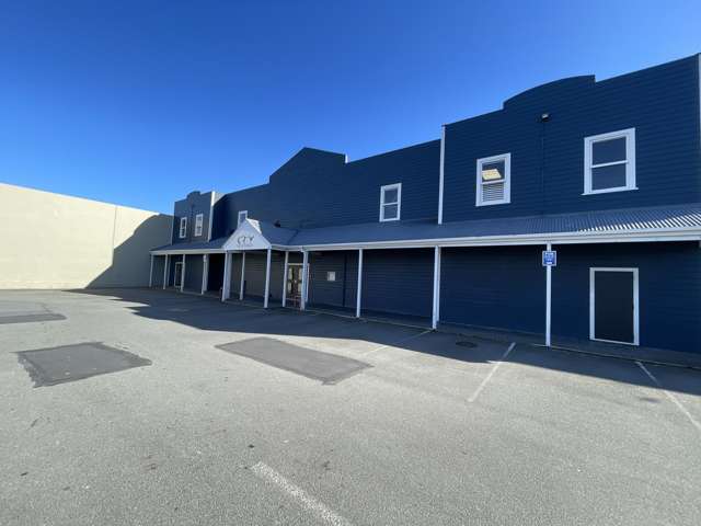 High Profile Flexible Retail Opportunity