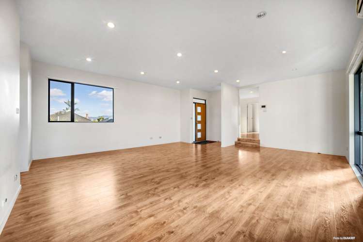 45 Strid Road Te Atatu South_11