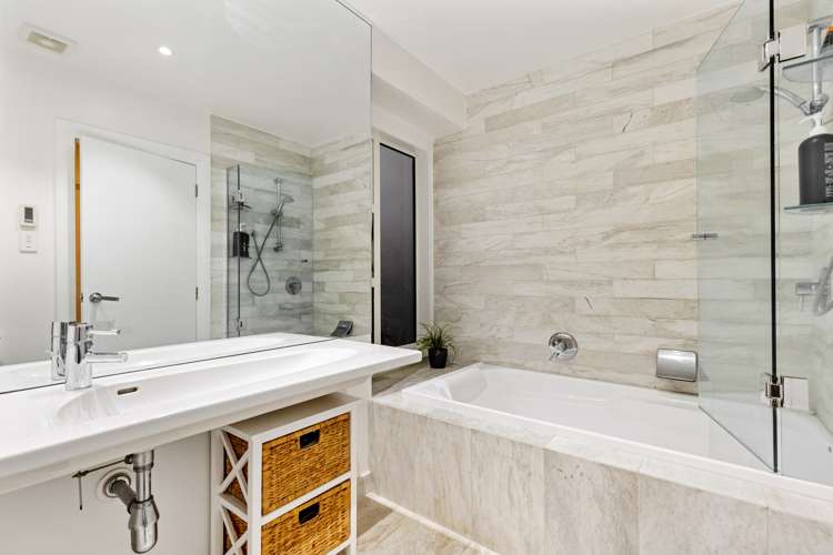 37 Eastcliffe Road Castor Bay_21