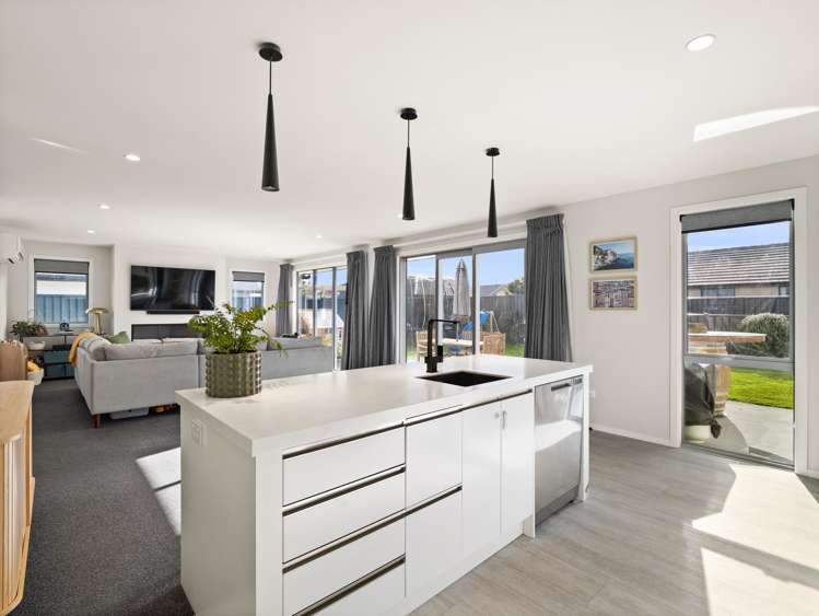 7 Marjorie Lane Mosgiel_2