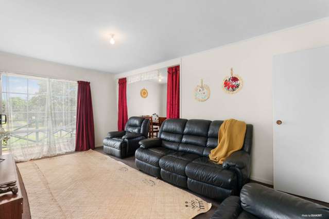 1/8 Sparrow Place Manurewa_4