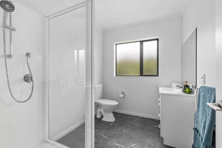 25/42 Main Road Tawa_14