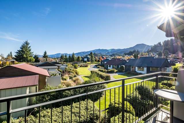 13/1 Rutherford Crescent Hanmer Springs_2