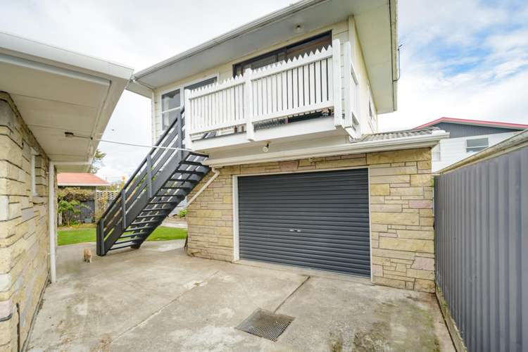 54 Lockhart Avenue Milson_14