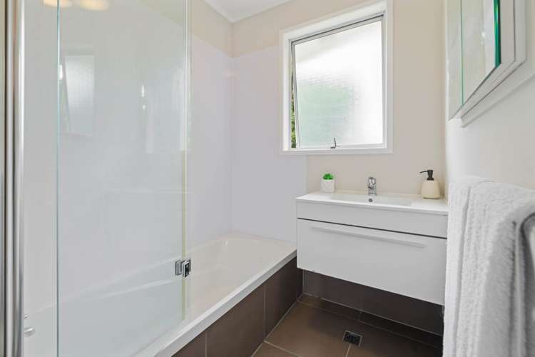 1/48 Archmillen Avenue Pakuranga Heights_12