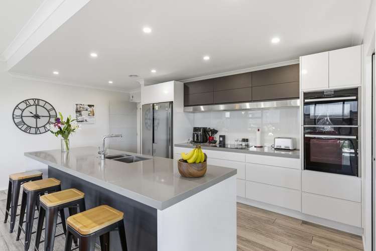 19 Taranui Way Paraparaumu Beach_2