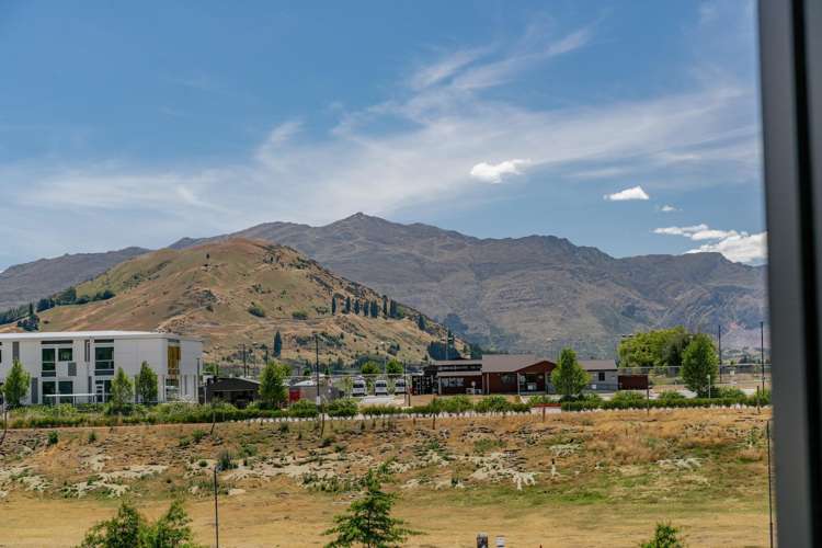 404/16 Mountain Ash Drive Frankton_13