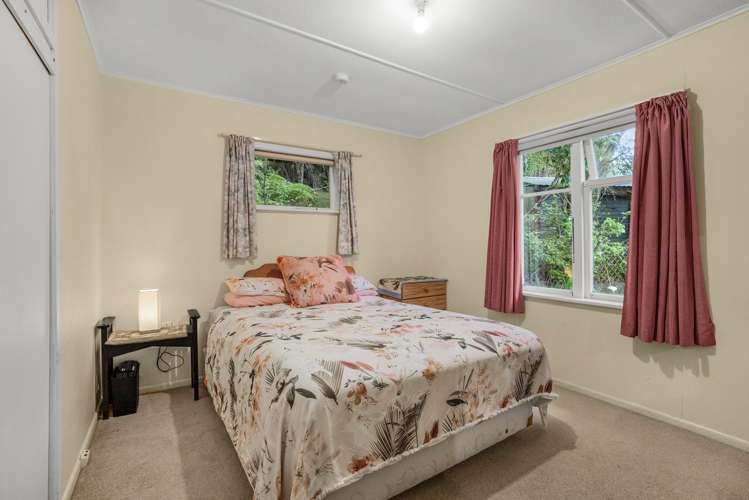 4 Karaka Street Otaki Beach_9