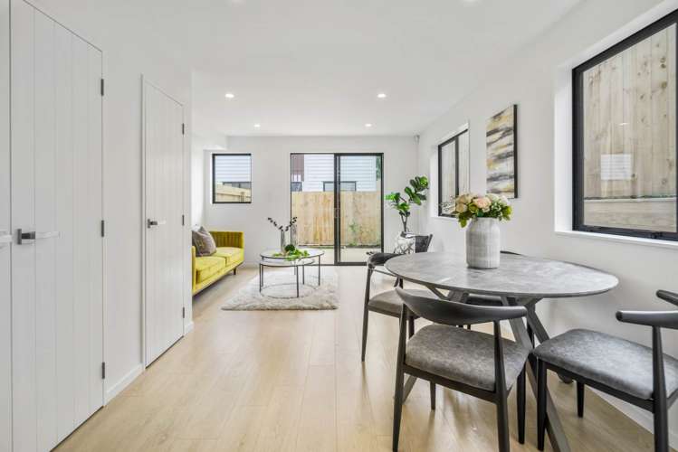 4/135 Lancaster Road Beach Haven_4