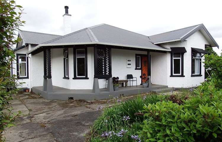 74 Pembroke Road Stratford_0